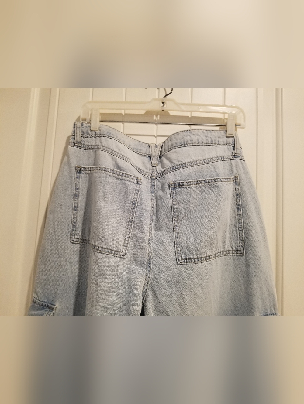 Wide Leg Blue Jeans - Picture 4 of 4